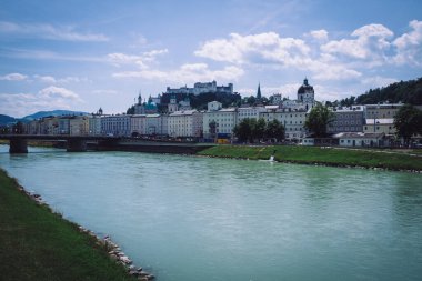 Avusturya 'daki Salzburg şehrinin güzel manzarası