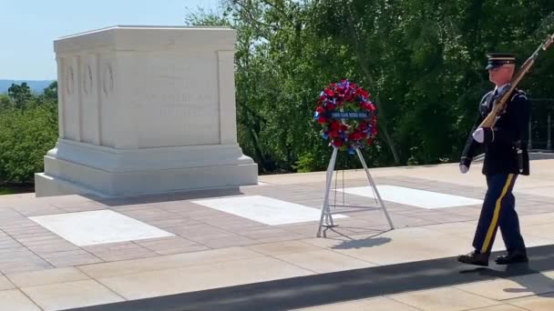 Εθνικό Νεκροταφείο Άρλινγκτον Τάφος Του Άγνωστου Στρατιώτη Φρουρός Της Παλαιάς — Αρχείο Βίντεο