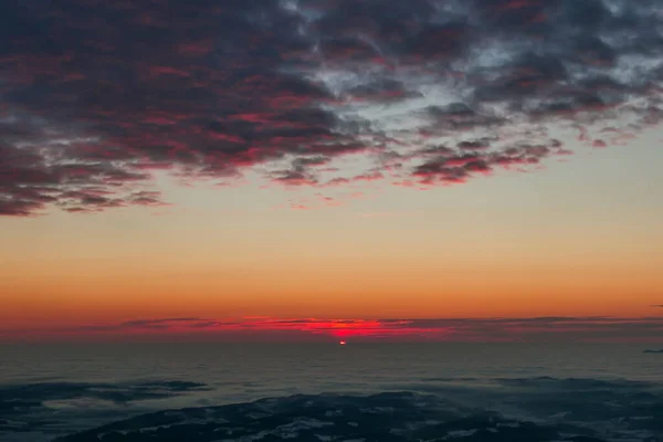 Sunrise Seen Snow Capped Peak Schoeckl Austrian Alps Sky Bursting — Zdjęcie stockowe