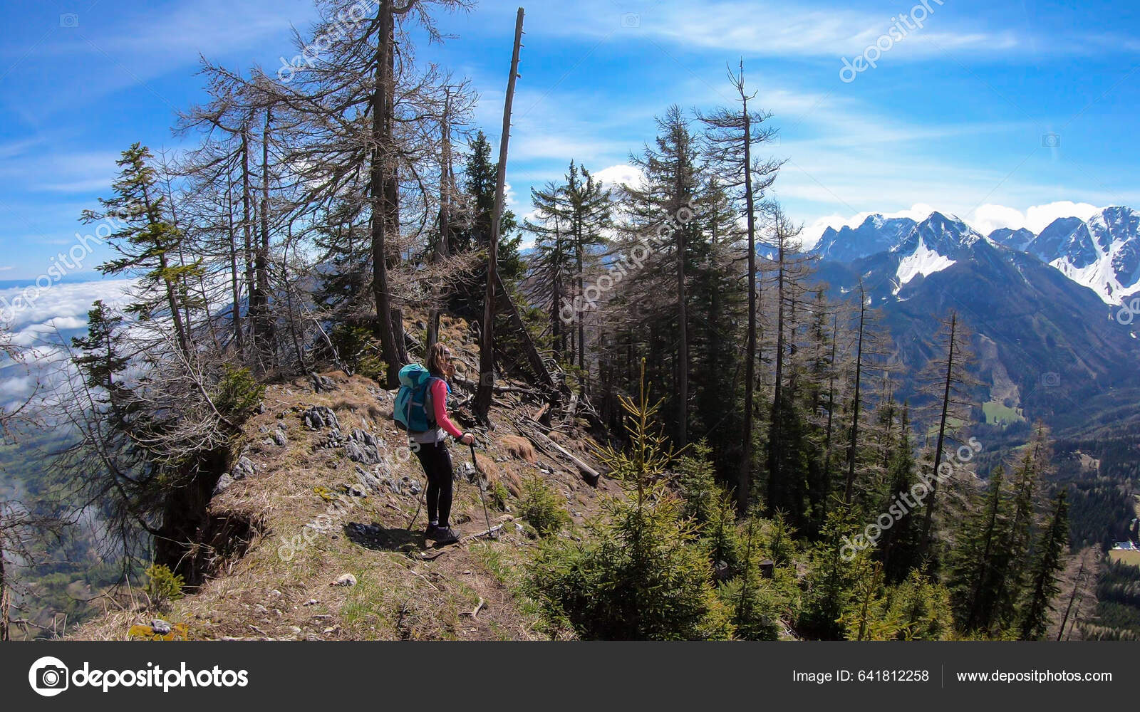 Woman Hiking Backpack Standing Steep Mountain Rim View Baeren Valley ...