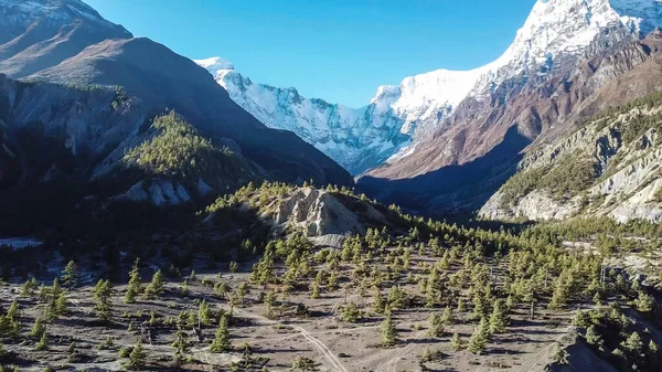 Панорама Захоплення Дронами Долини Гімалаїв Яку Видно Annapurna Circuit Trek — стокове фото
