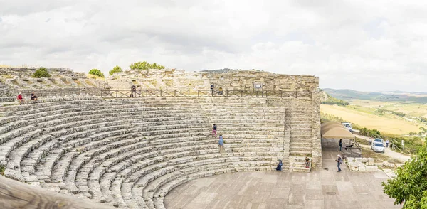 Widok Starożytny Amfiteatr Segesta Czerwiec 2023 Calatafimi Sycylia Włochy — Zdjęcie stockowe