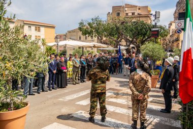 Cefalu 'daki İtalya Cumhuriyet Günü' nün anısına. 2 Haziran 2023 Cefalu, Sicilya, İtalya