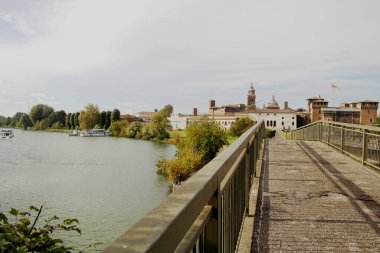 Mantua şehrinin manzarası. 21 Ekim 2023 Mantua, Lombardy, İtalya