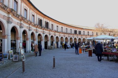 Antika pazarındaki Rotonda di Badoere manzarası. 01 Aralık 2024 Badoere, Treviso, İtalya