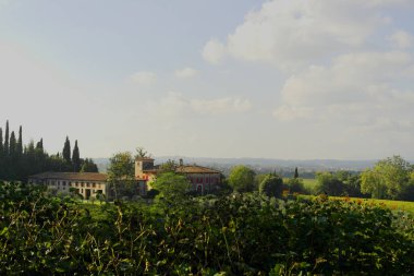 San Martino della Battaglia yakınlarındaki kırsal alan, Brescia, İtalya