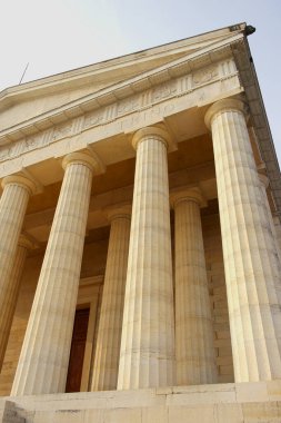 Possagno, Treviso, İtalya 'daki Canova Tapınağı manzarası