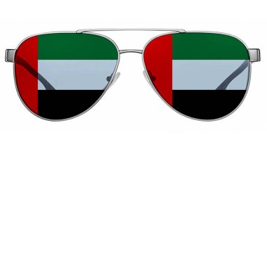 Birleşik Arap Emirlikleri bayrağı taşıyan güneş gözlüklü beyaz arkaplan