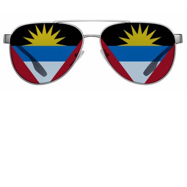 Antigua ve Barbuda bayrağı taşıyan güneş gözlüklü beyaz arkaplan