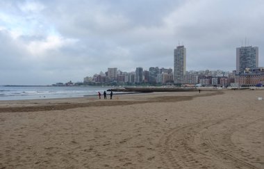 Mar del Plata deniz manzarası Şehir silüeti 
