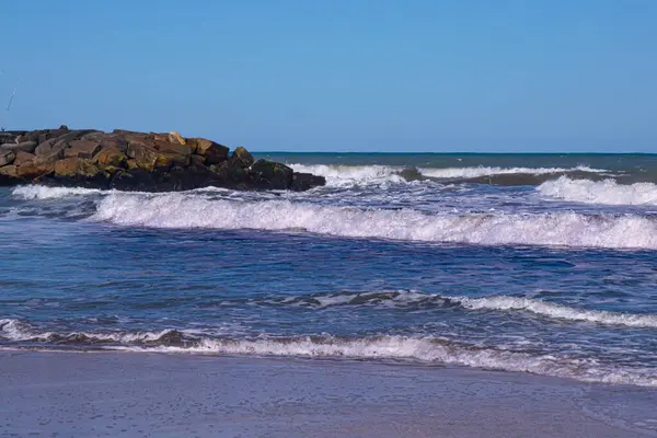 Santa Clara del Mar 'daki deniz manzarası, Buenos Aires Eyaleti, Arjantin
