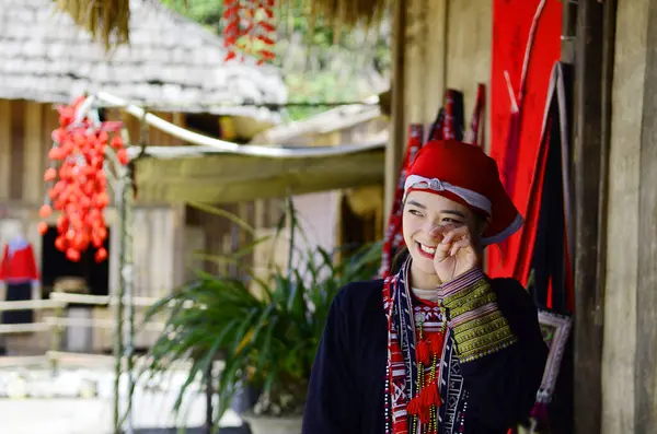 Сапа Вьетнам Мая 2023 Года Женщина Меньшинства Красного Дао Традиционной Стоковое Фото