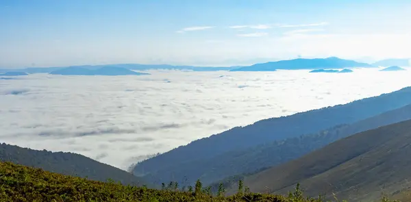 stock image fog at dawn in the Carpathians, Borzhava valley