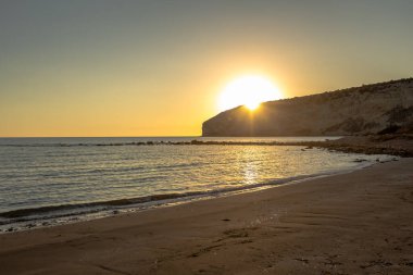 Cypru, Zapallo Körfezi sahilinde güzel bir gün batımı.