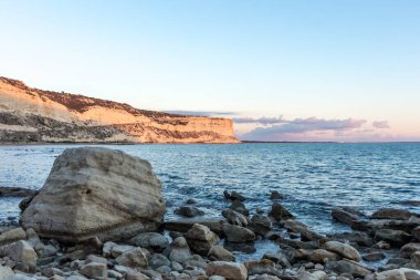 Cypru, Zapallo Körfezi sahilinde güzel bir gün batımı.