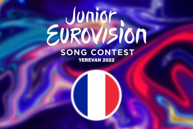 Genç Eurovision 2022, Erivan 'da Ermeni Gençler Eurovision, Fransa' dan katılımcı Fransa bayrağı ile Eurovision.