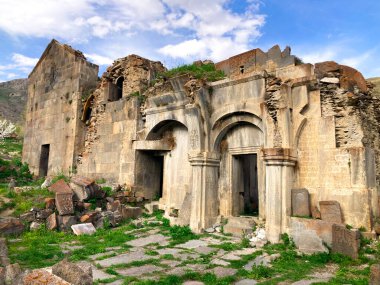 Arates Manastırı, Vayots Dzor ilinin Arates köyü