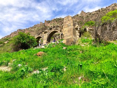 Hermon Manastırı, Vayots Dzor ilinin Yeghegis köyü.