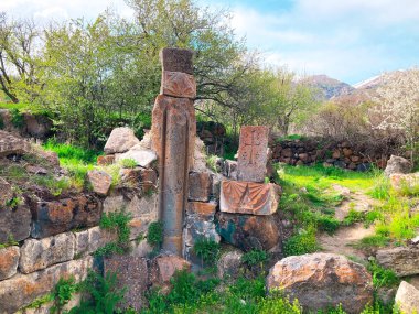 Arates Manastırı, Vayots Dzor ilinin Arates köyü