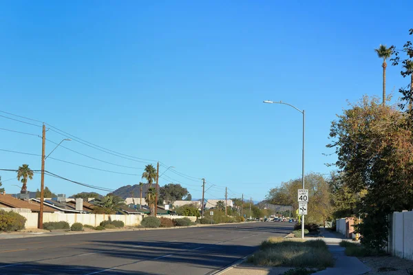 Tramo Avenida Con Acera Peatonal Noroeste Phoenix —  Fotos de Stock