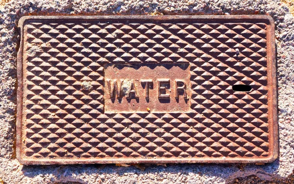 Toegangsluik Voor Hoofdbediening Water Bedekt Met Een Laag Roest Grunge — Stockfoto
