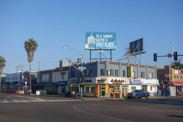 位于加州圣地亚哥的Mission Boulevard的旅游景点 — 图库照片