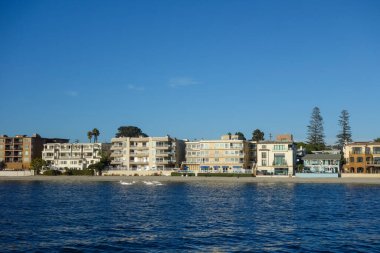 San Diego, Kaliforniya 'daki Mission Bay' de rıhtım yerleşim yeri