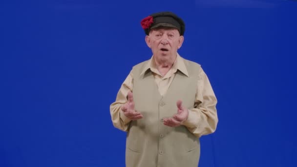 Ein Alter Jüdischer Mann Auf Einem Blauen Bildschirm Wünscht Ihnen — Stockvideo