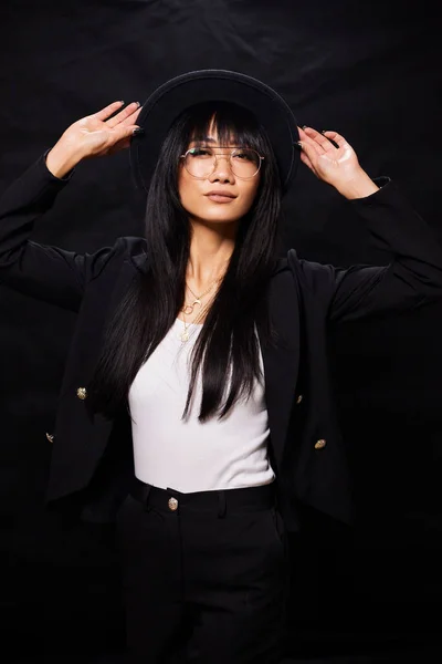 Portrait Beautiful Asian Women Cool Confident Casual Clothes White Background — Stock Fotó