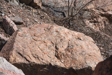 Sert granit kaya yüzey dokusu yakın çekim