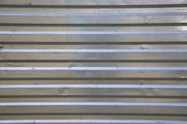 Yatay çizgileri olan metal çizgili yüzey dokusu