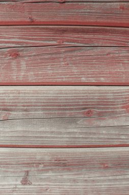 Ahşap kaplama arka plan, dikey fotoğraf. Doğal bir ağacın ahşap kırmızı dokusu. Tahta panelin çok güzel bir organik deseni var..