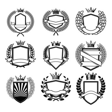 Kanatları ve tacı olan amblem şablonu. Logo, etiket, işaret, amblem için tasarım ögesi. Vektör illüstrasyonu