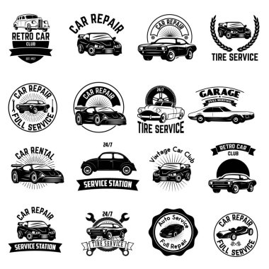 Araba tamir servis etiket kümesi. Retro vektör tasarım grafik öğesi, amblem, logo, amblem, işaret, kimlik, logo, poster. Vektör tasarım öğeleri.