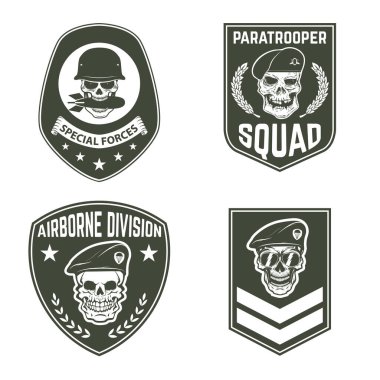 Askeri amblem şablonları. Paraşütçü bereli bir kafatası. Kafatası asker miğferinde. Logo, etiket, amblem, imza, marka işareti için tasarım ögesi. 