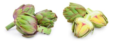 Beyaz arka planda izole taze enginar.