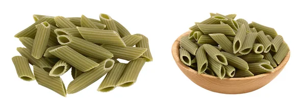白い背景に隔離された緑のエンドウ豆のペンネパスタ 有機食品の専門 グルテンフリー — ストック写真