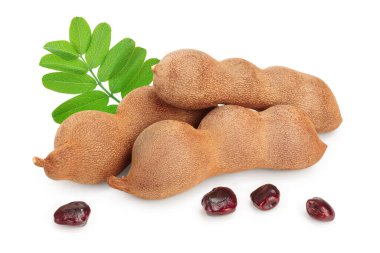 Beyaz arka plan üzerinde izole yaprak ile Demirhindi meyve.