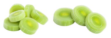 dilimlenmiş Leek sebze beyaz arka planda izole.