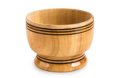 Mutfak aletleri: boş ahşap kase, beyaz arka planda izole edilmiş..