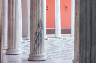 Roma tarzı dünya mirası sanatsal mimari sütun müze galerisi konaklama yeri
