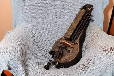 hurdy gurdy vintage wooden material instrument craft product object clipart