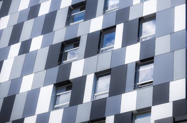 modern bina perspektifi duvar yüzeyi ve pencereler gri fayans dış arkaplan