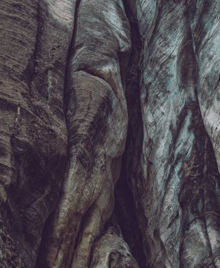 Dağ kayalarının yapısı