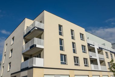 Fransa 'da kentsel bir ortamda yeni konut inşaatı görüşü