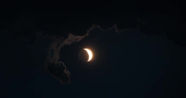 Переплетення Часу Прекрасний Місяць Хмарах Вночі — стокове відео