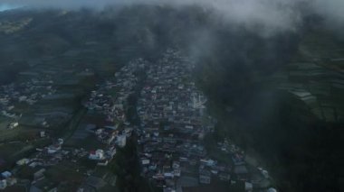 Endonezya, Jawa tepesindeki Nepal van Jawa köyü..