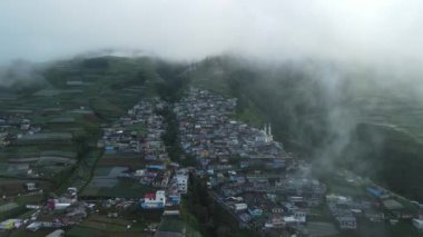 Endonezya, Jawa tepesindeki Nepal van Jawa köyü..