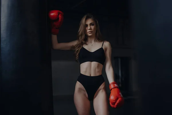 Boxer Femme Sexy Soutien Gorge Culotte Posant Club Boîte — Photo