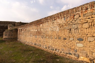 Eski şehir Shamkir 'in kalesinin iç duvarları. Shamkir şehri. Azerbaycan.